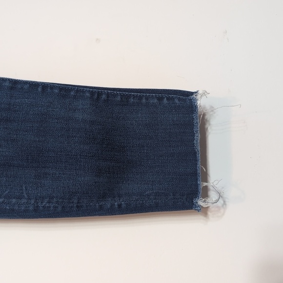 Mother Looker Ankle Fray Jeans - Picture 2 of 8